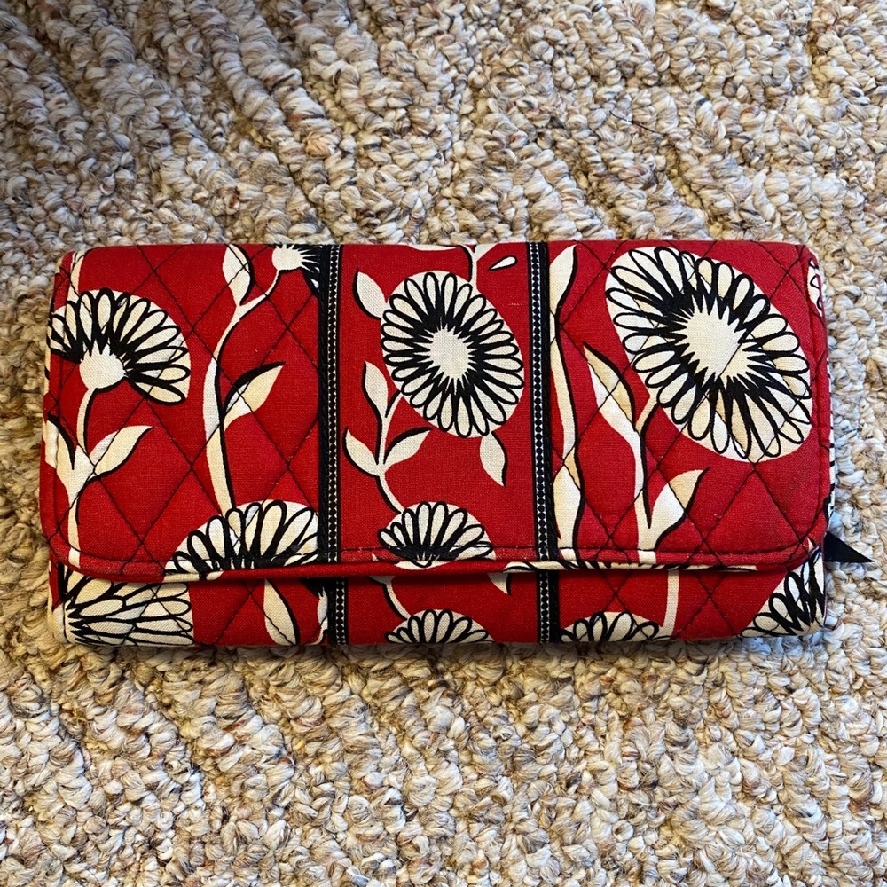 Vera Bradley Wallet. $20